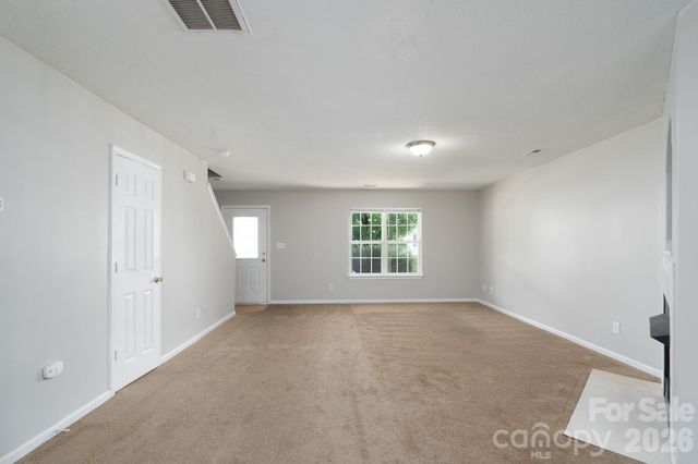 8016 Bronze Pike Drive, Charlotte, NC 28273