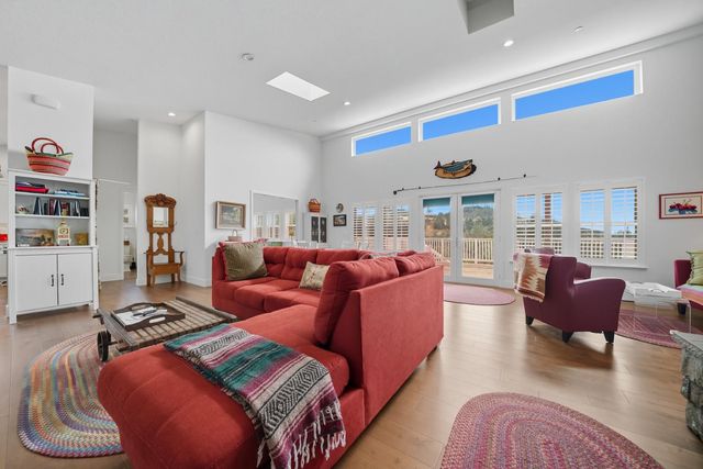 9166 Lakeside Dr, Mountain Ranch, CA 95246