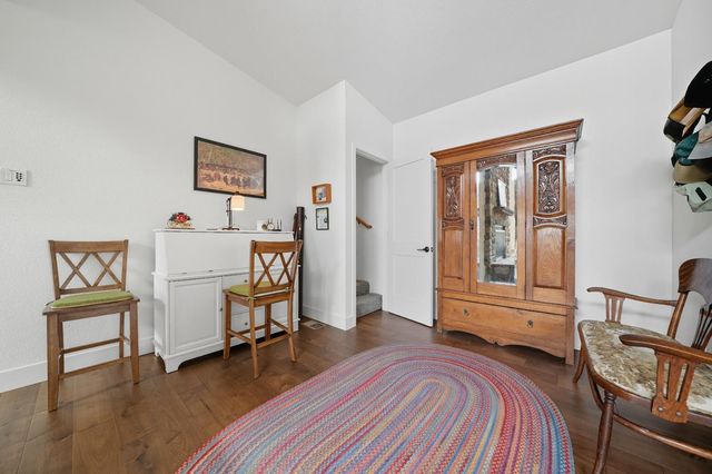 9166 Lakeside Dr, Mountain Ranch, CA 95246