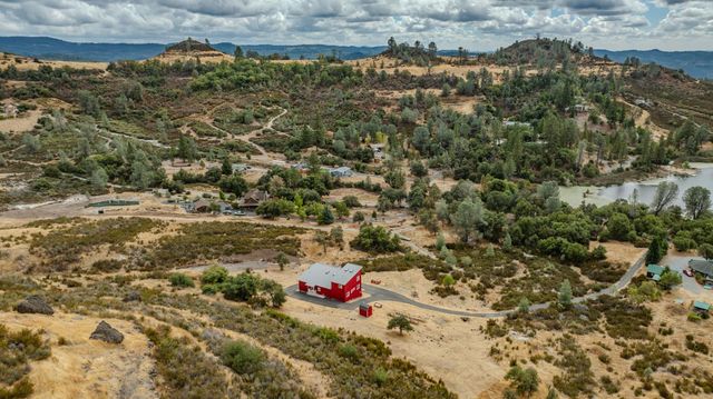 9166 Lakeside Dr, Mountain Ranch, CA 95246