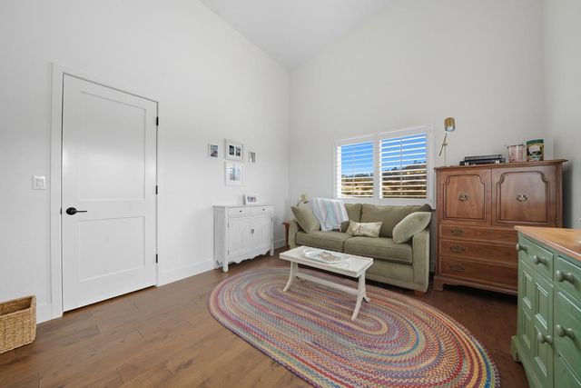 9166 Lakeside Dr, Mountain Ranch, CA 95246