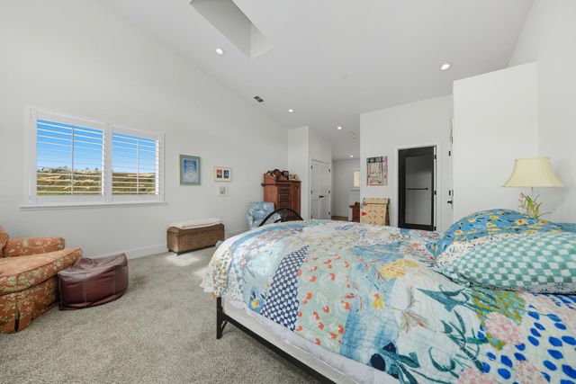 9166 Lakeside Dr, Mountain Ranch, CA 95246