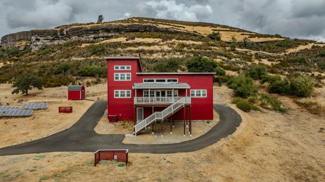 9166 Lakeside Dr, Mountain Ranch, CA 95246