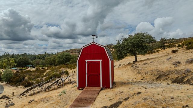 9166 Lakeside Dr, Mountain Ranch, CA 95246