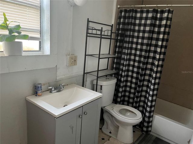 1905 and 1907 N ARMENIA AVENUE, Tampa, FL 33607