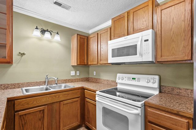 510 Fairwood Lakes Dr Unit 14C, Myrtle Beach, SC 29588