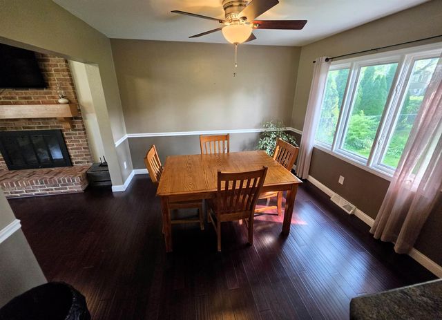 257 Crestview Avenue, Waterloo, IA 50701
