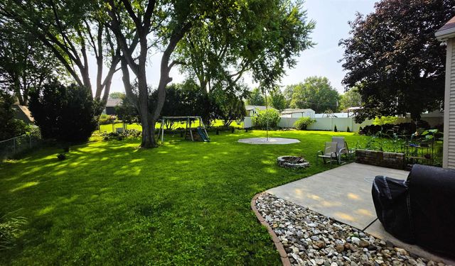257 Crestview Avenue, Waterloo, IA 50701