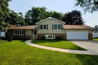257 Crestview Avenue, Waterloo, IA 50701