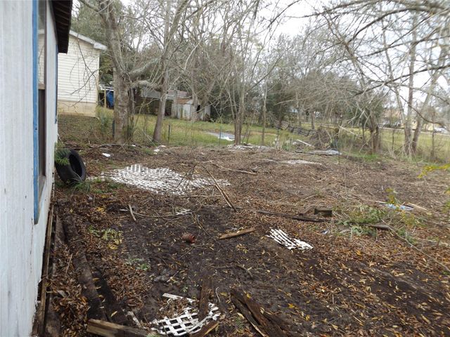 437 8th Street, Dickinson, TX 77539