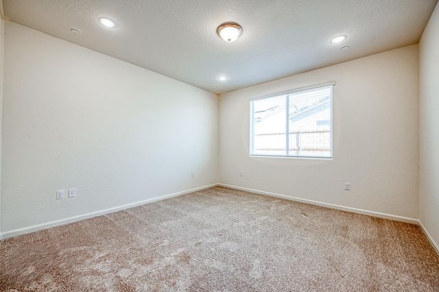 1165 Significant Way W, Madera, CA 93636