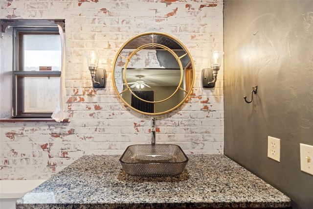 2304 SW 101st Street, Oklahoma City, OK 73159