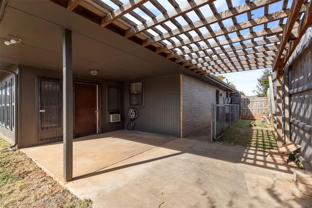 2304 SW 101st Street, Oklahoma City, OK 73159