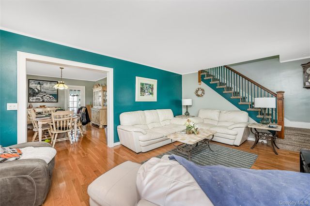 62 W 1st Street, Freeport, NY 11520