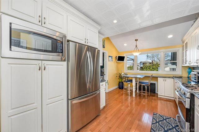 62 W 1st Street, Freeport, NY 11520