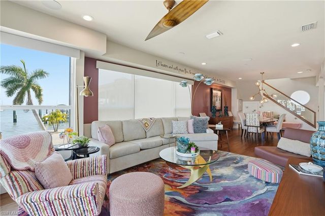 280 Primo DR, Fort Myers Beach, FL 33931