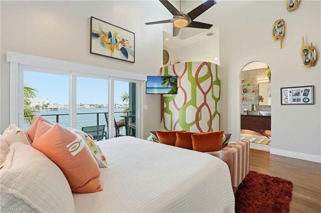 280 Primo DR, Fort Myers Beach, FL 33931