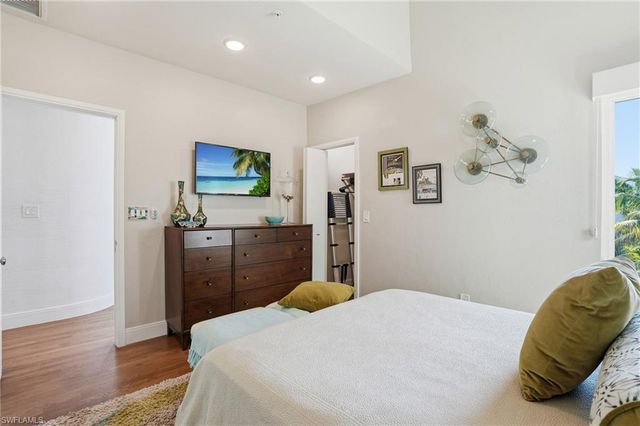 280 Primo DR, Fort Myers Beach, FL 33931