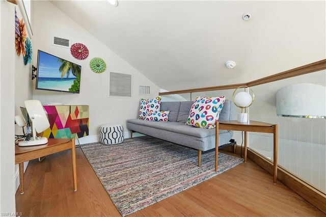 280 Primo DR, Fort Myers Beach, FL 33931