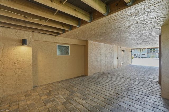 280 Primo DR, Fort Myers Beach, FL 33931