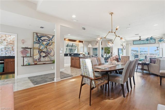 280 Primo DR, Fort Myers Beach, FL 33931