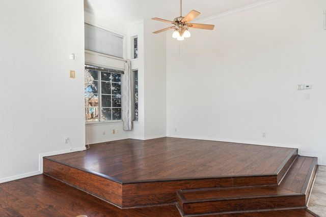 7300 Freedom Court NE, Albuquerque, NM 87109