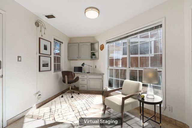 7300 Freedom Court NE, Albuquerque, NM 87109