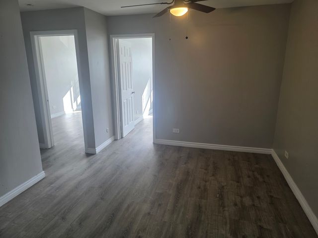 1930 S Cicero Avenue 209, Cicero, IL 60804