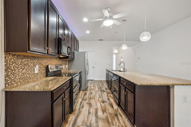 9131 CHANDLER DRIVE, Groveland, FL 34736