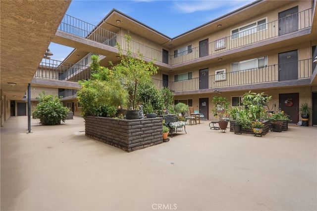 1061 Park Ave 115, Long Beach, CA 90804