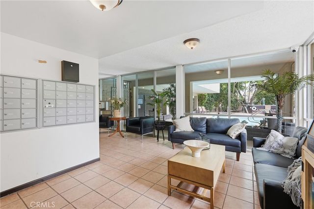 1061 Park Ave 115, Long Beach, CA 90804