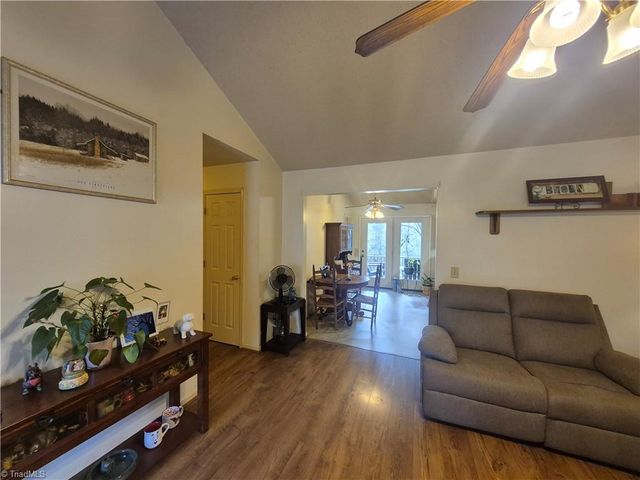324 Pinecrest Circle, Troy, NC 27371