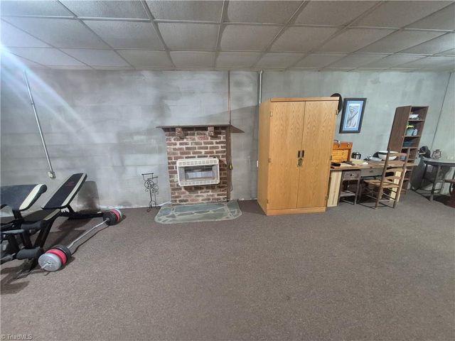 324 Pinecrest Circle, Troy, NC 27371