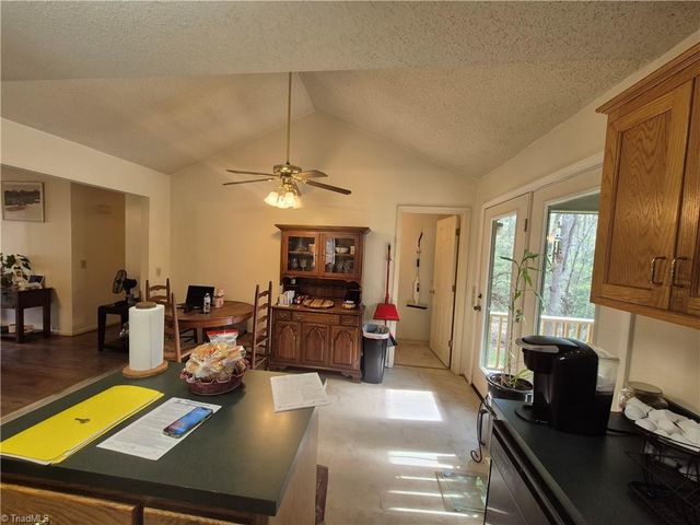 324 Pinecrest Circle, Troy, NC 27371