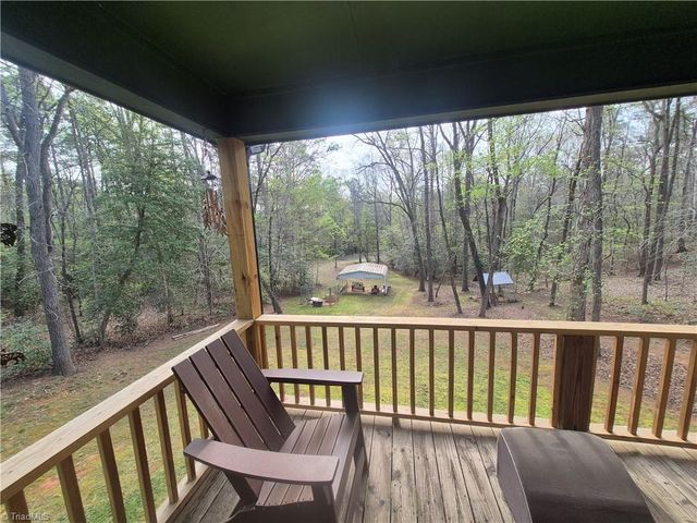 324 Pinecrest Circle, Troy, NC 27371