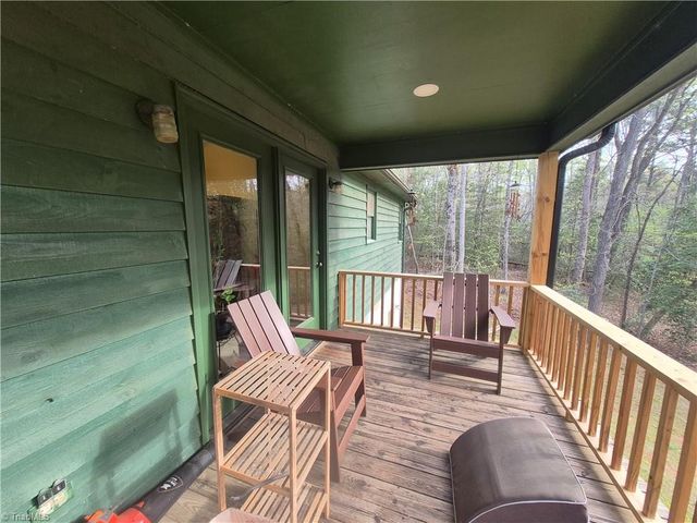 324 Pinecrest Circle, Troy, NC 27371