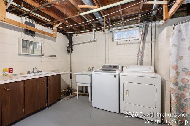 2444 Kimberly Drive, Muskegon, MI 49444