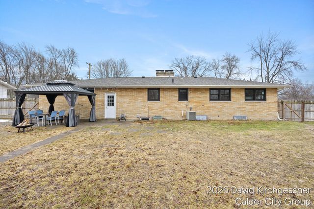 2444 Kimberly Drive, Muskegon, MI 49444