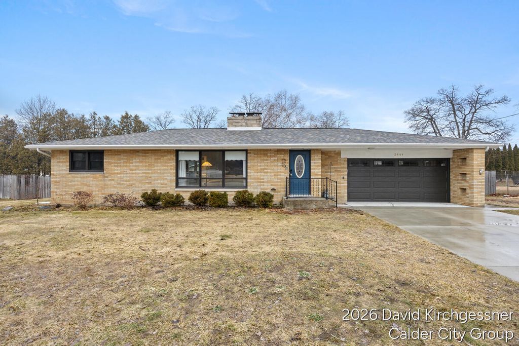 2444 Kimberly Drive, Muskegon, MI 49444