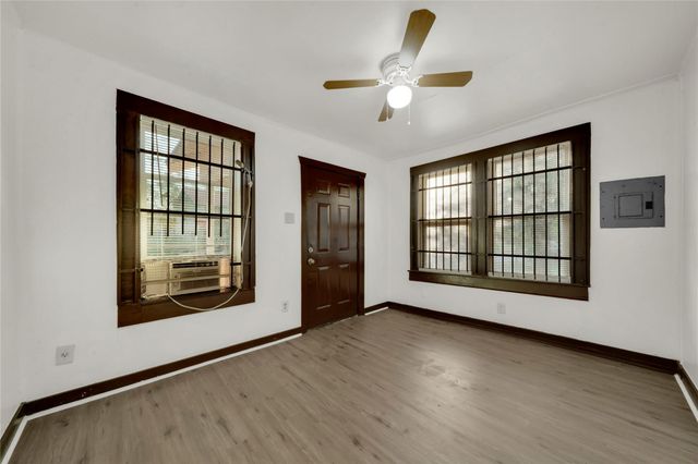 2313 Kirk Street, Houston, TX 77026