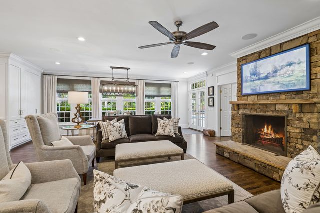 2451 Old Hickory Blvd, Nashville, TN 37221