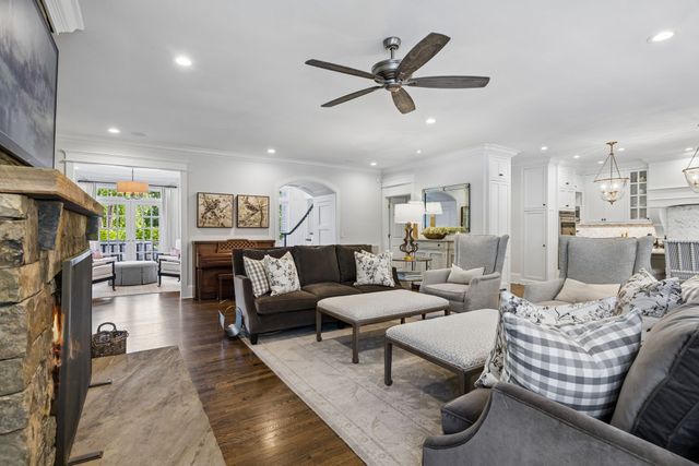 2451 Old Hickory Blvd, Nashville, TN 37221