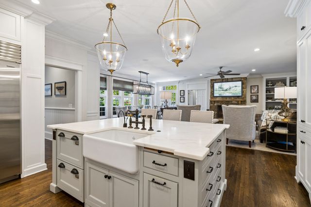 2451 Old Hickory Blvd, Nashville, TN 37221