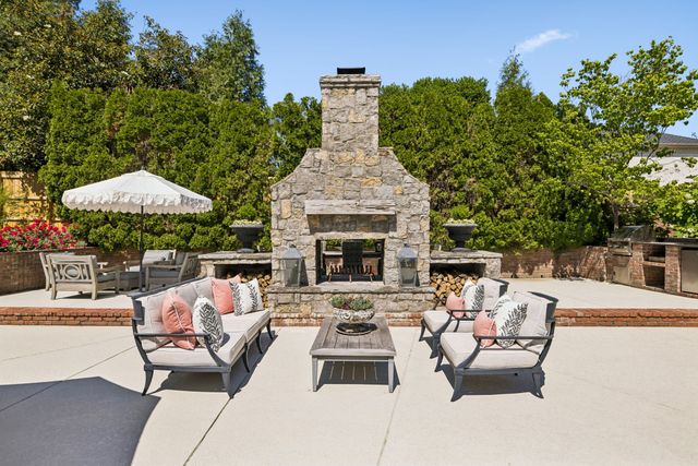 2451 Old Hickory Blvd, Nashville, TN 37221