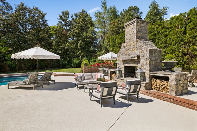 2451 Old Hickory Blvd, Nashville, TN 37221