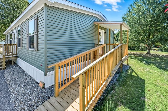 69 Summit Rd 204, Salem Twp, PA 16125