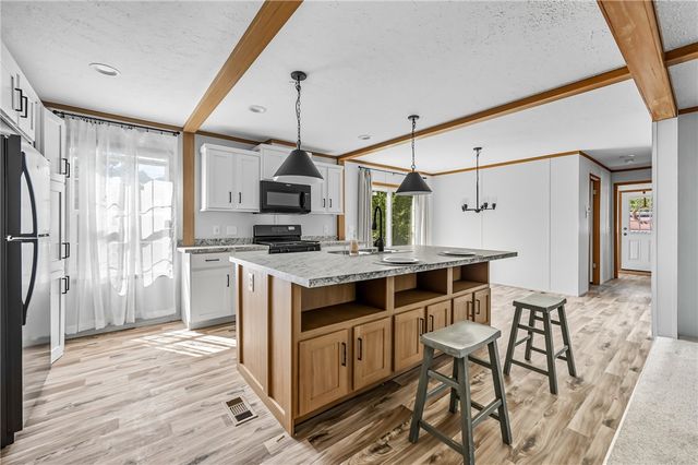 69 Summit Rd 204, Salem Twp, PA 16125