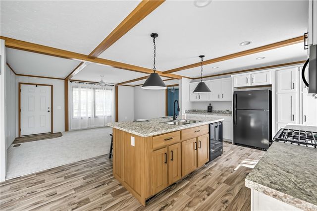 69 Summit Rd 204, Salem Twp, PA 16125