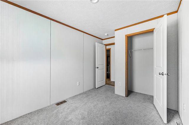 69 Summit Rd 204, Salem Twp, PA 16125