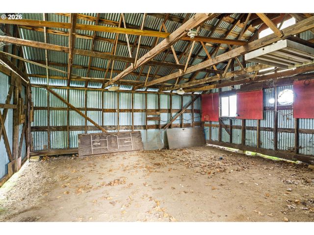 82481 GREENWOOD St, Creswell, OR 97426